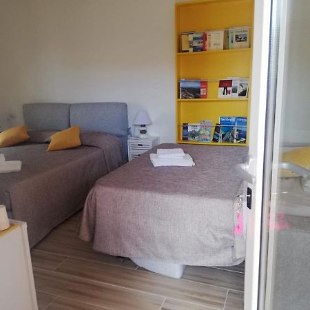 Flamingo Guest House- Rooms أولبيا المظهر الخارجي الصورة