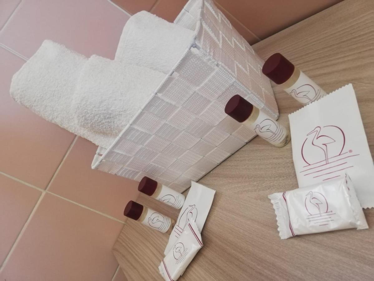 Flamingo Guest House- Rooms أولبيا المظهر الخارجي الصورة