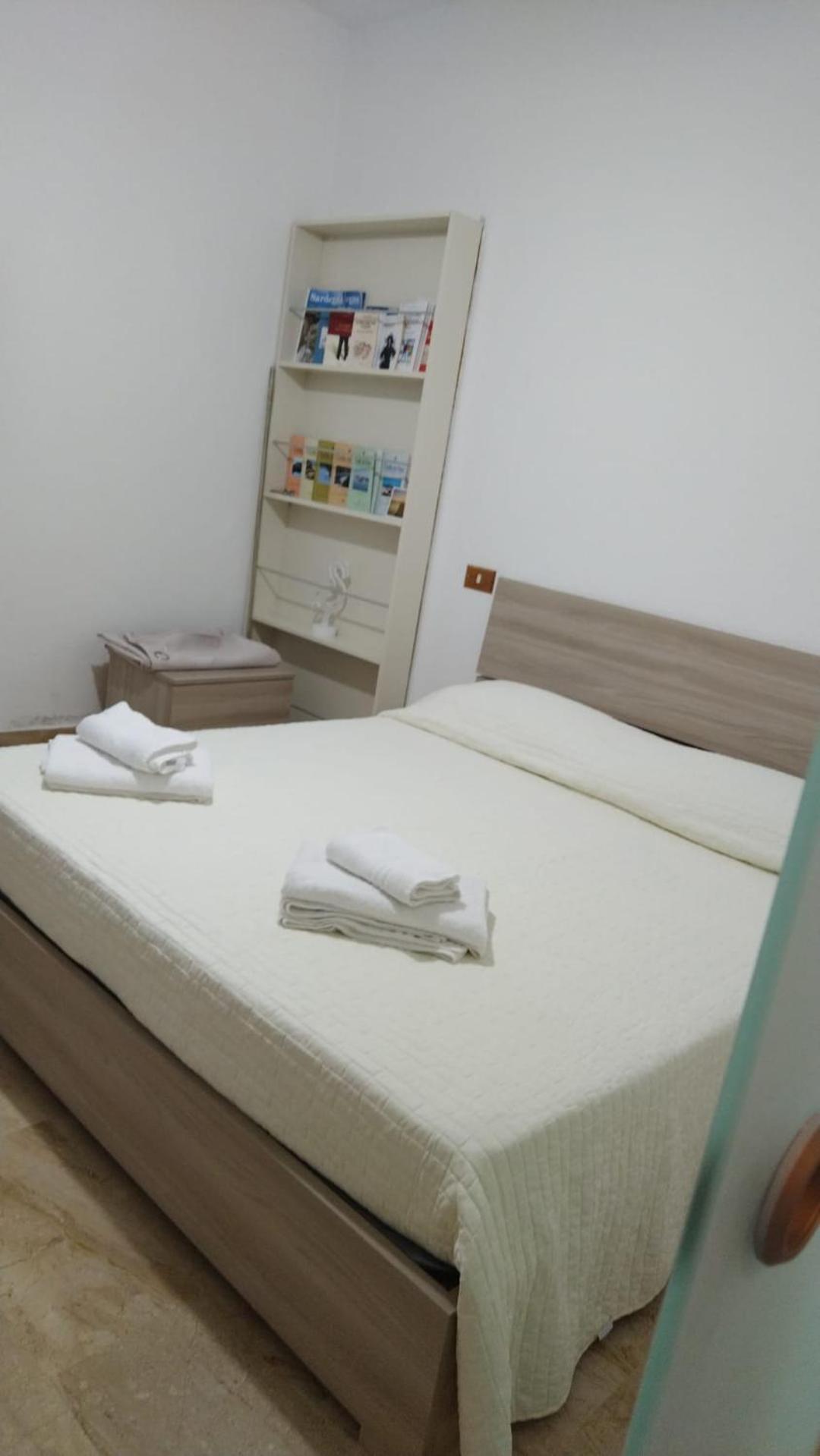 Flamingo Guest House- Rooms أولبيا الغرفة الصورة